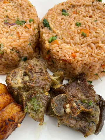 Jollof rice 