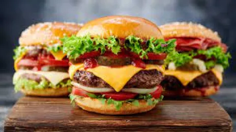 Beef burger with fries