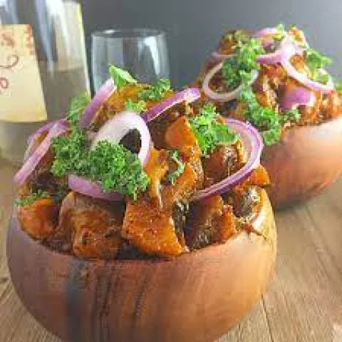 Nkwobi (cow leg)